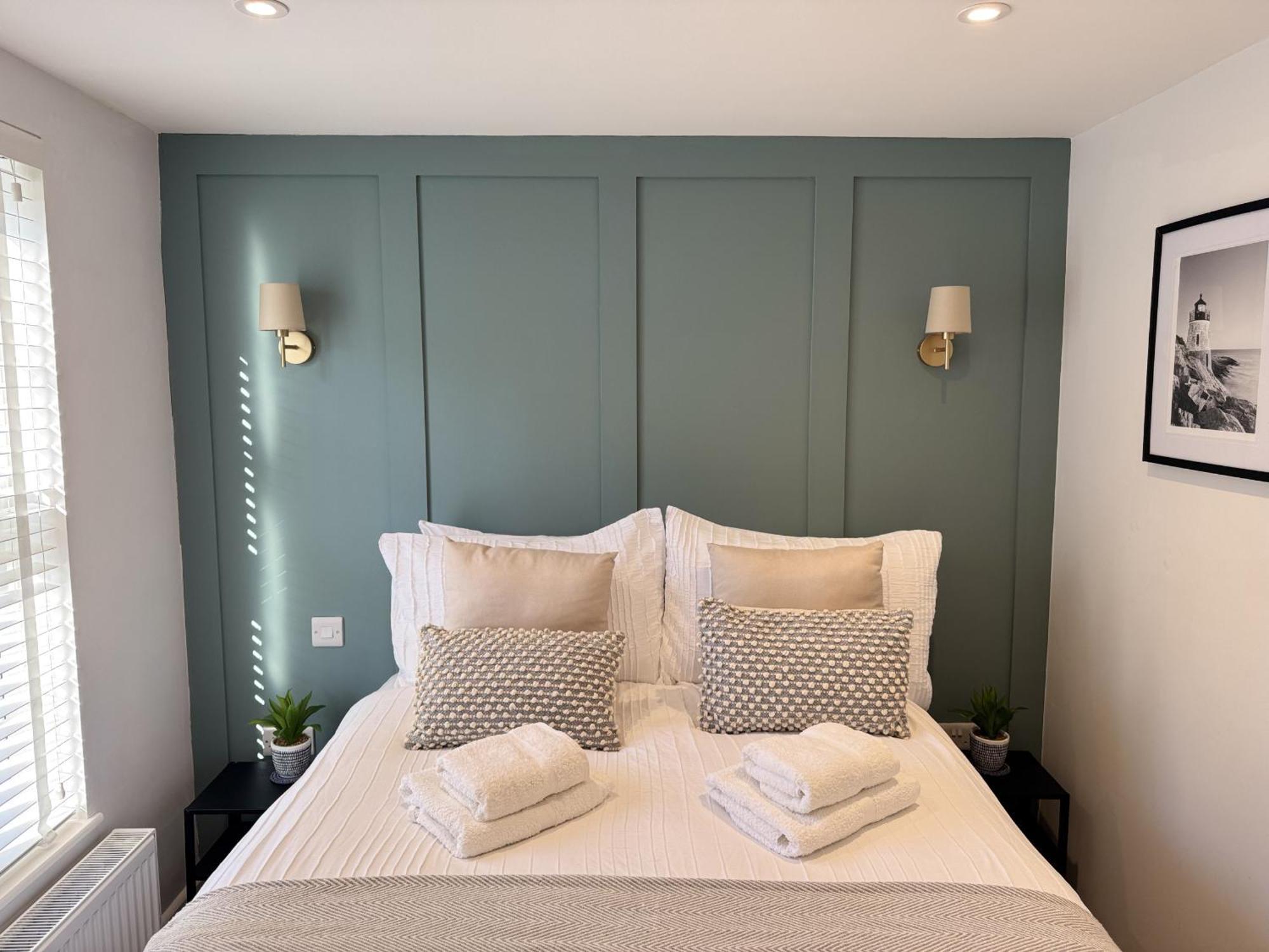 Driftwood House - Luxury Dog-Friendly Townhouse In Cowes, Steps From Marina Villa Каус Екстериор снимка