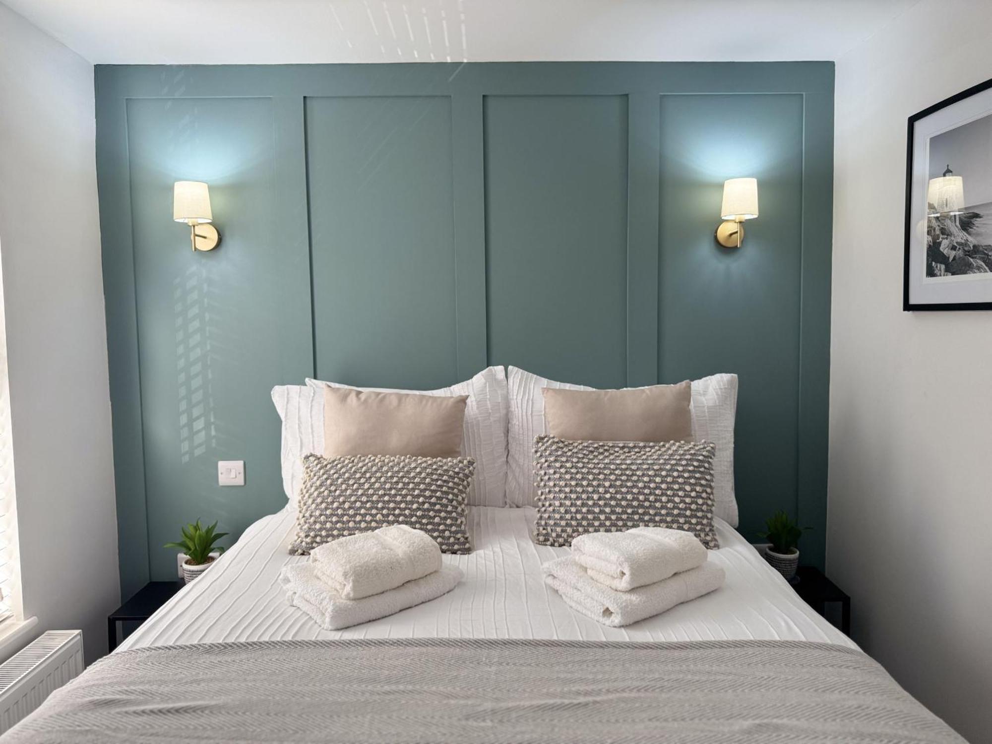 Driftwood House - Luxury Dog-Friendly Townhouse In Cowes, Steps From Marina Villa Каус Екстериор снимка